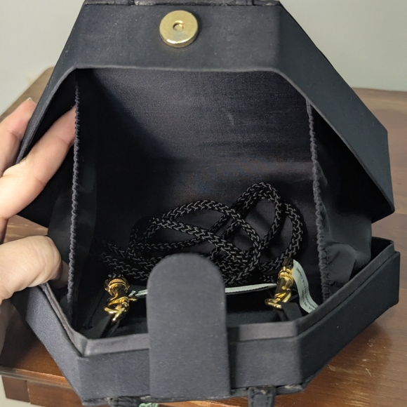 KF Ltd black uniquely shaped evening clutch trapezoid snap closure - Picture 2 of 5